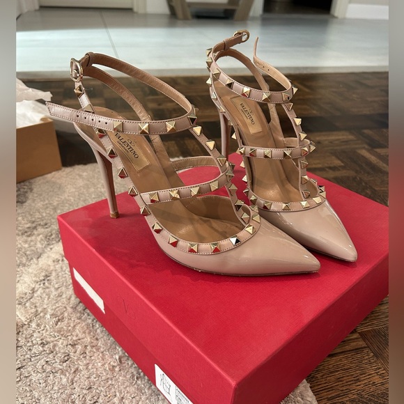 Valentino rock stud patent size 39 - Picture 2 of 12